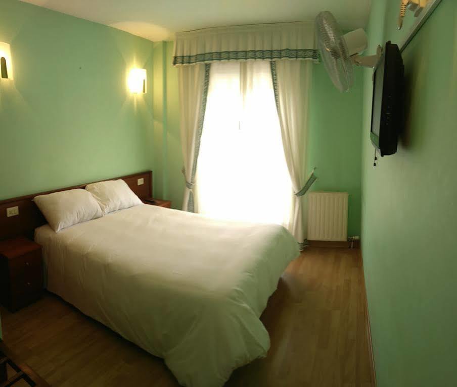 Hotel Vilagarcia Vilagarcia de Arousa Exterior photo