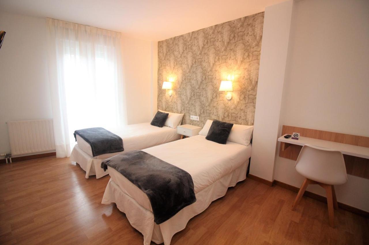Hotel Vilagarcia Vilagarcia de Arousa Exterior photo